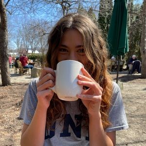 Meet your Posher, Rhiannon